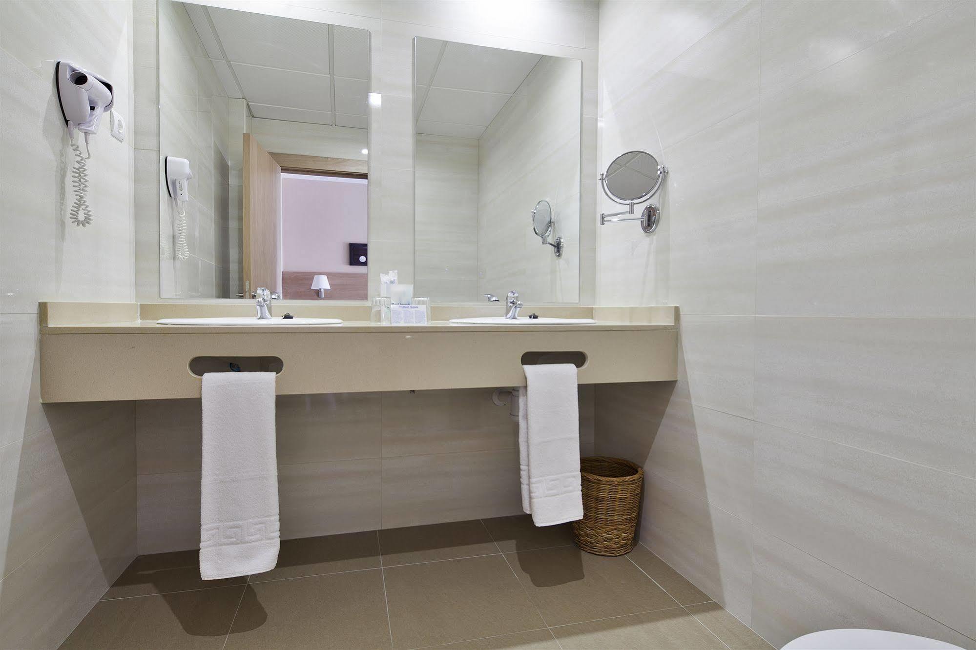 Hotel Best Negresco Salou Bagian luar foto
